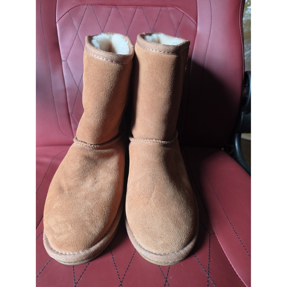 Tamarack Fur Lined Brown Boots Women's Size 9